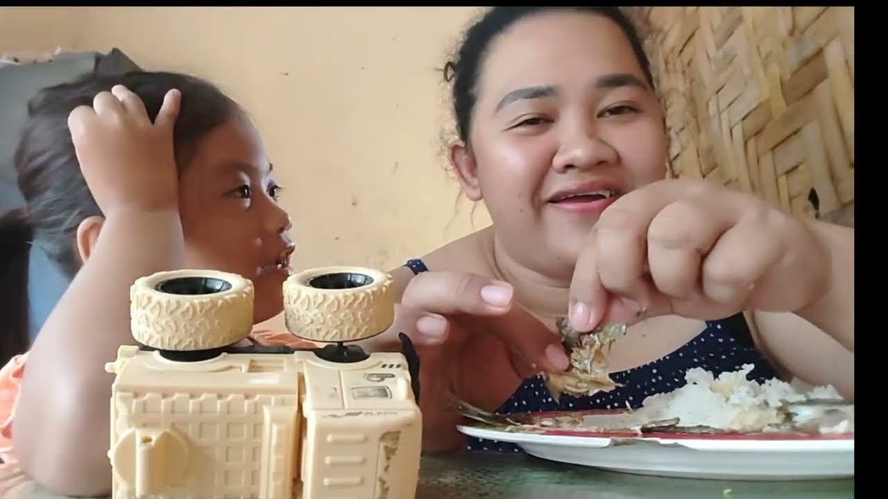 Umiyak si Mama nang Makita Niya Yung Apo Niya Welcome back Sozia And Family Masaya Ulit Ang Bahay 