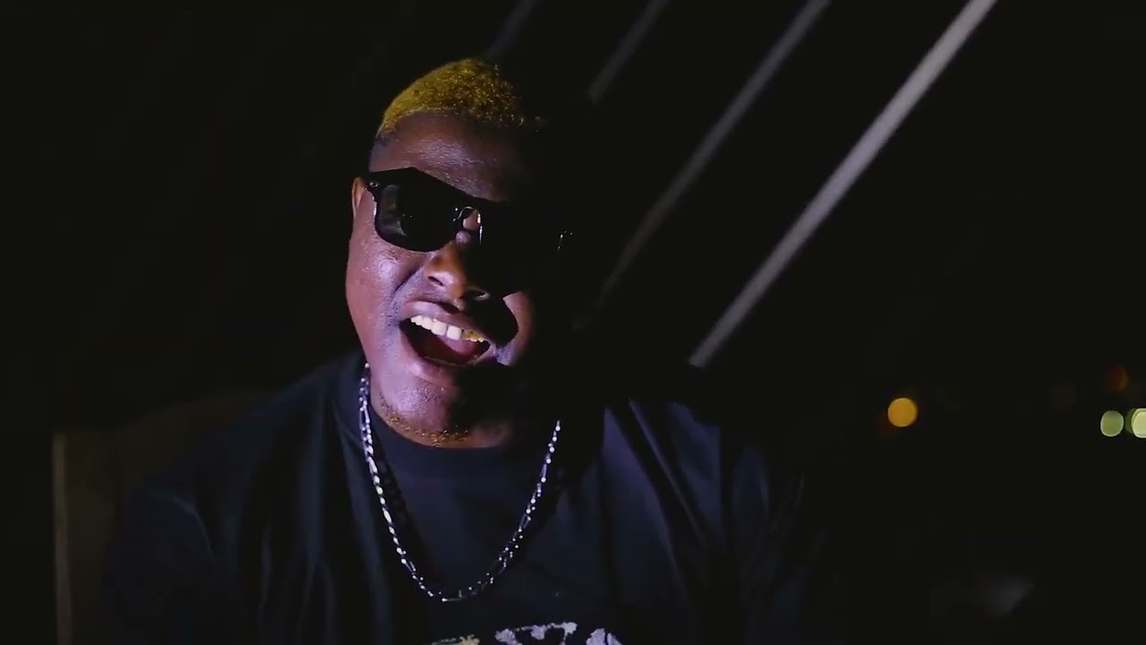 Ver YangKissa - Ang'oma (Official Music Video) en YouTube Ver YangKissa - Ang'oma (Official Music Video) en YouTube