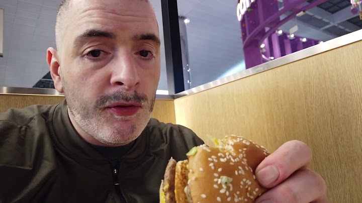 JE TEST UN BIGMAC AU MCDONALD'S A DUBAI