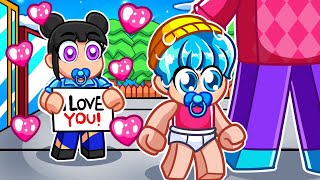 Download lagu Baby Saja Has a CRAZY FAN GIRL In Roblox! (Kpop Demon Hunters)
