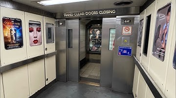 sTaNd CLeaR of The doOrS pLEaSe: Old 🛗 Otis lifts/elevators 🛗 - Bank tube station, London England