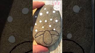 Easter decoration for kids - stone painting - shorts