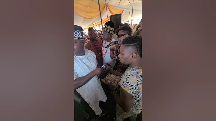 FEMI SOLAR LIVE IN OKE IGBO ONDO.  ALEX ADEOLU ADELENA BURIES DAD(5)