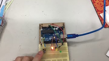 arduino按鈕切換三顆LED燈