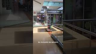 No hay baño para hombres en el primer piso del Centro Comercial Premium Plaza