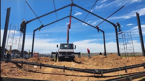 Steel in Motion: Watch this Structure Come to Life