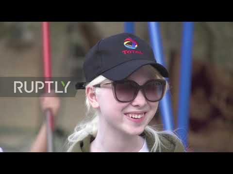 Video: White Angels: How Albino Sisters From Kazakhstan Conquer The Catwalk