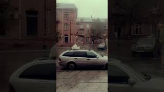 Bəzi Insanlar Yağışı Hiss Eder,Digerleri Ise Sadəcə Islanarşfetbeniöneçıkar