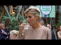 Zure melk of niet? Koningin Máxima mag proeven...