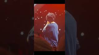 When suga realized the translator was a woman #suga