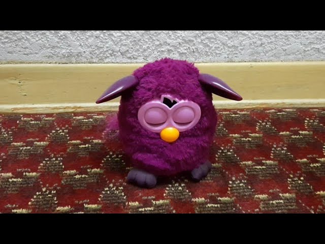 Furby 2012 Pink Puff –