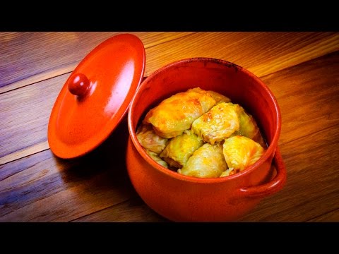 Video: How To Cook Stuffed Cabbage Rolls With Mushrooms