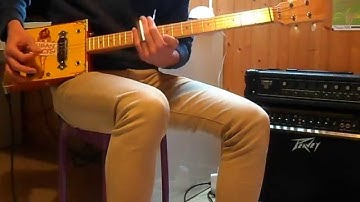 CubanHoneys Cigar Box Guitar #2, homemade (demo crunch)