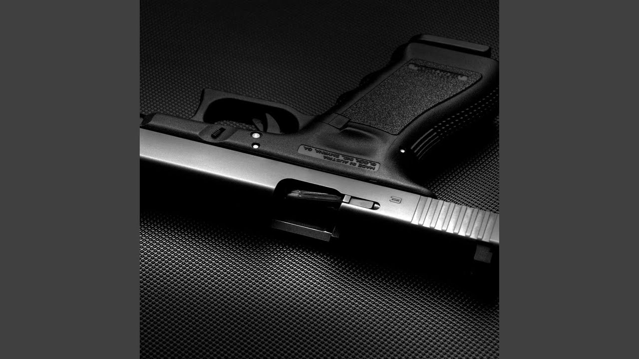 GLOCK U HLAVY (feat. Arou Khey & RajOne)