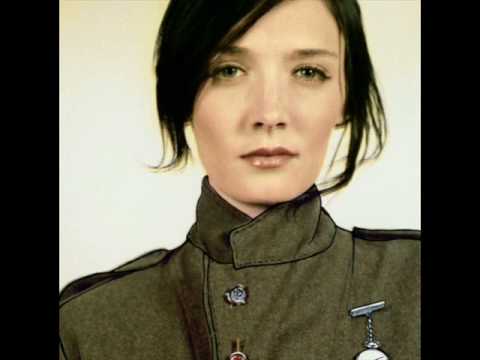 Sarah Blasko — Sarah Blasko   The Overture & The Underscore excepts