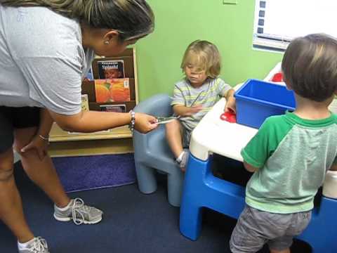 Video Baby Changing Table Until What Age