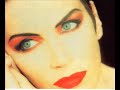 Video A thin line between love and hate Annie Lennox