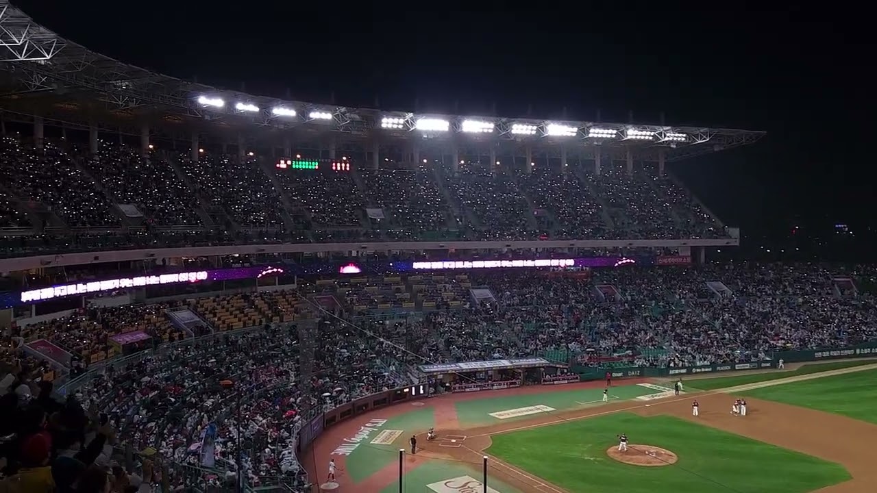 [KS5] 4:0으로 지고 있던 상황 역대급 연안부두 떼창 | 한국시리즈 5차전