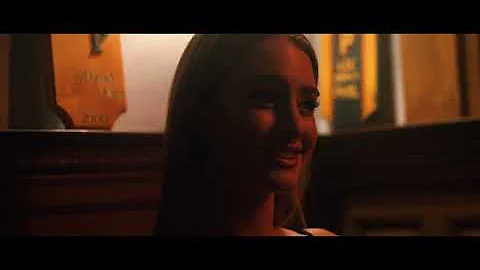 Tell Me Lies | Stephen Meets Lucy at Frat Party | ...