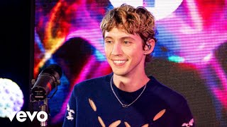 Troye Sivan - Rush in the Live Lounge