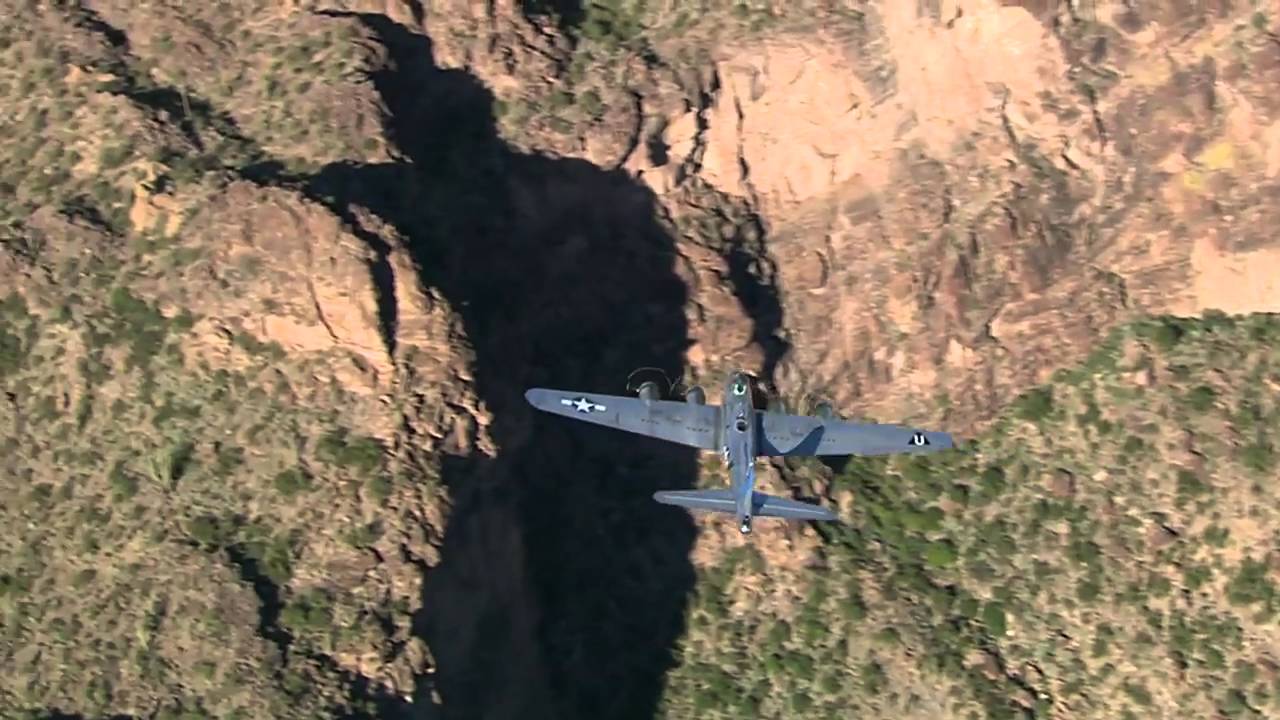 H5 -- WWII Bombers over Arizona Landscape on Vimeo.mp4 - YouTube
