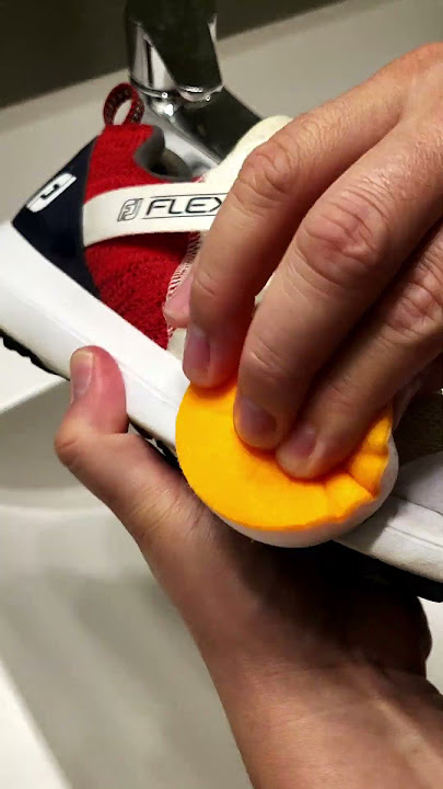 Want CLEAN SNEAKERS? Watch This. 👟👟👟 