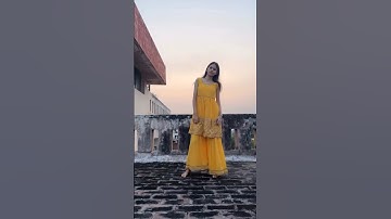 JOOM JOOM | AISHWARYA MAJMUDAR #joomjoom #aishwaryamajmudar #viralgarba #garba