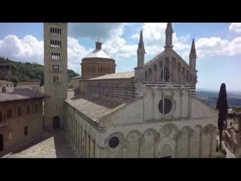 Massa Marittima vista dal drone