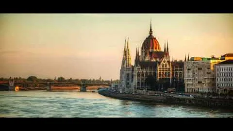 Dove scorre il fiume Moldava?