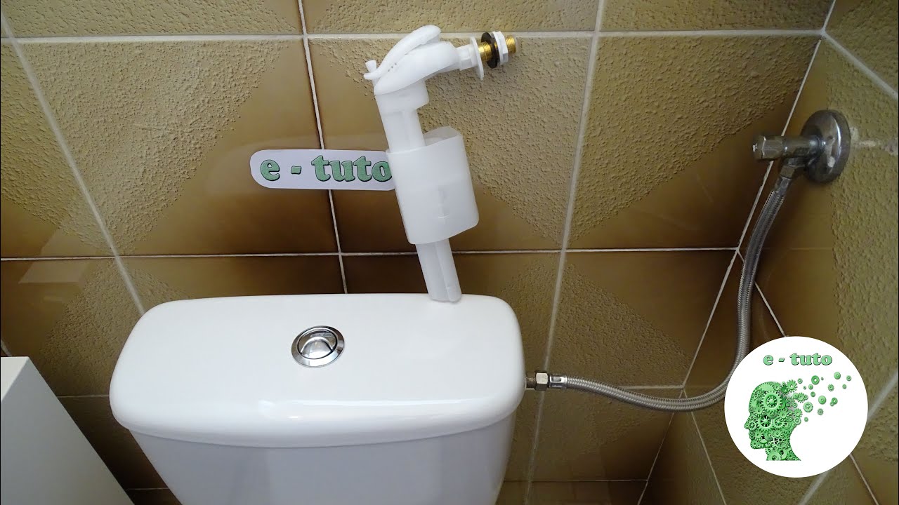 Remplacement du mécanisme de chasse d'eau et du robinet flotteur sur le  bâti-support pour WC suspendu de hauteur réduite Smart Line