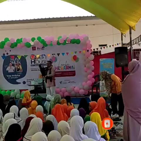 DONGENG LUCU SEMUANYA TERTAWA