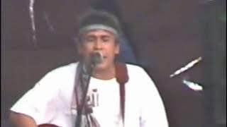 Iwan Fals - Bunga Trotoar (Live Konser)