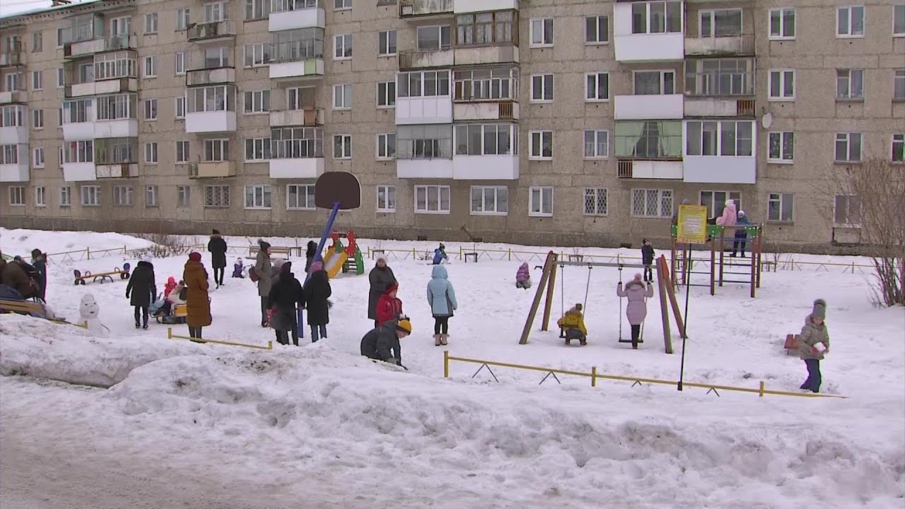 Площадку каждому двору!