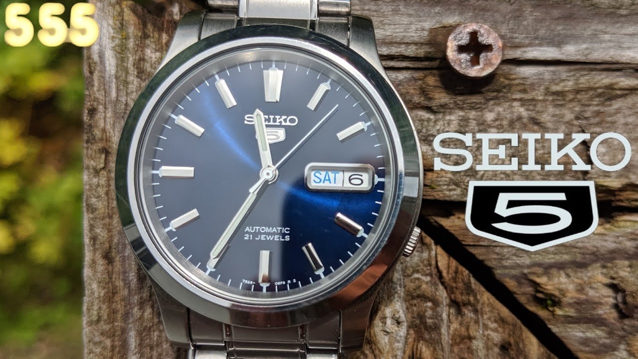 pint Tidligere overdraw The Seiko 5 SNK793 is an Old School Affordable Blue Dial Sports Automatic  Watch | Review by 555 Gear - YouTube