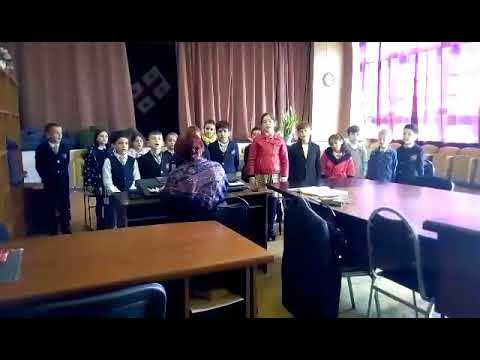 მუსიკის გაკვეთილი სკოლა-ლიცეუმ ,,ცოდნაში\"