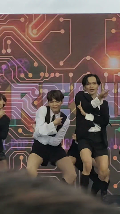 [230813] IVE - ‘I AM’ Liz FanCam (Full FanCam is posted) [REVIBE KDCC '23 - 25th/32 place]