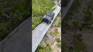 Nearly fell off😱😱#axial #basecamp #scx10 #rc #scx10iii #rockcrawler #rockcrawling #offroad #rccar
