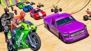 SUPER-HERÓIS com MOTOS e CARROS na RAMPA do TITAN (Spiderman Jumping Motorcycle) - GTA V