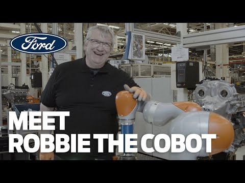 Ford Puts Robbie the Cobot to Work
