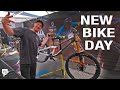 BUILDING MY NEW DOWNHILL BIKE AND WORLD CUP TRACK WALK!