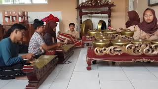 Iringan Tari Merak, Gamelan Degung, Ekskul Karawitan SMAN 1 Ngamprah