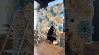 Download Lagu Set up a white, cream and blue paper flower wall, backdrop with me for a wedding #paperflowers #diy MP3