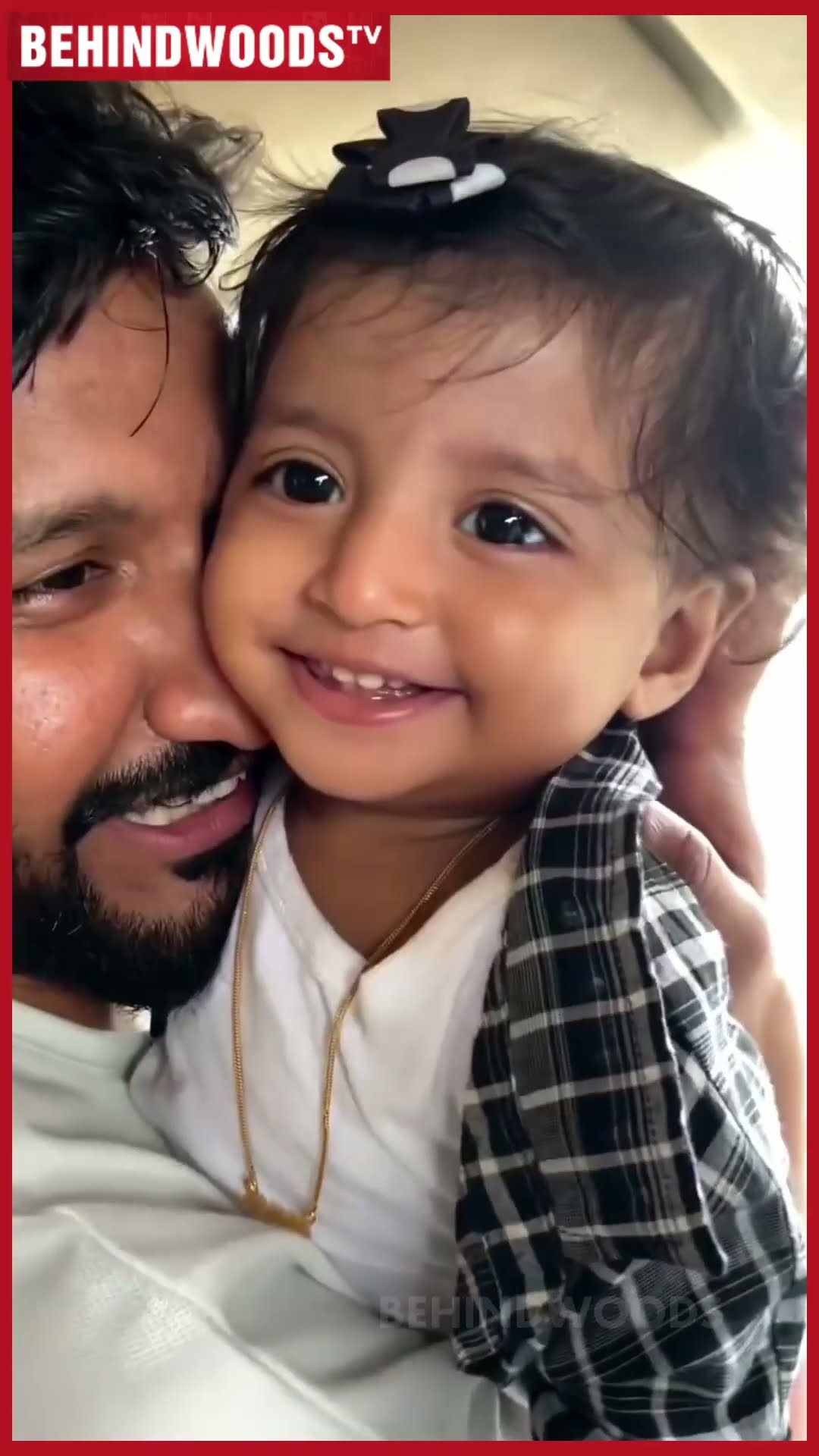 'அடடா, ஒரு அப்பாவுக்கு இதுக்கு மேல என்ன வேணும்..' ? தேவதை பண்ண Cute செயல்