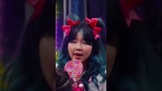 @ChinguAmiga entró a LOL solo para poder decir sus chinaderas. 💀