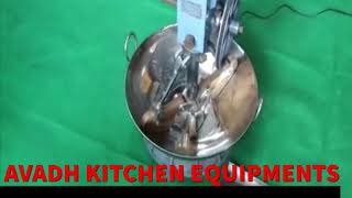 KAJU MUSTI MACHINE (AVADH KITCHEN EQUIPMENTS)