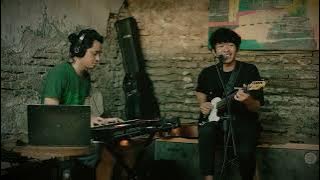 Rumah - Salma Salsabil (cover by Angger aditya)