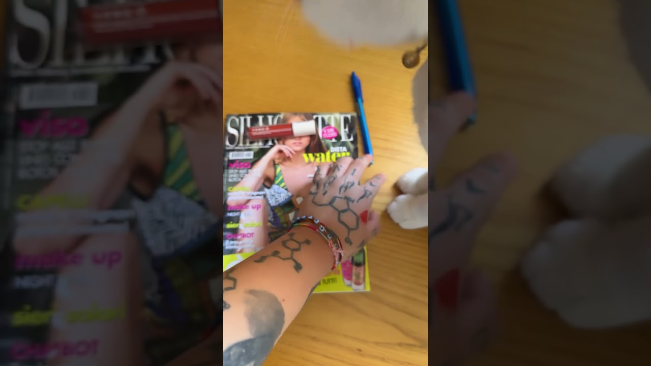 Silouhette e tinta labbra 