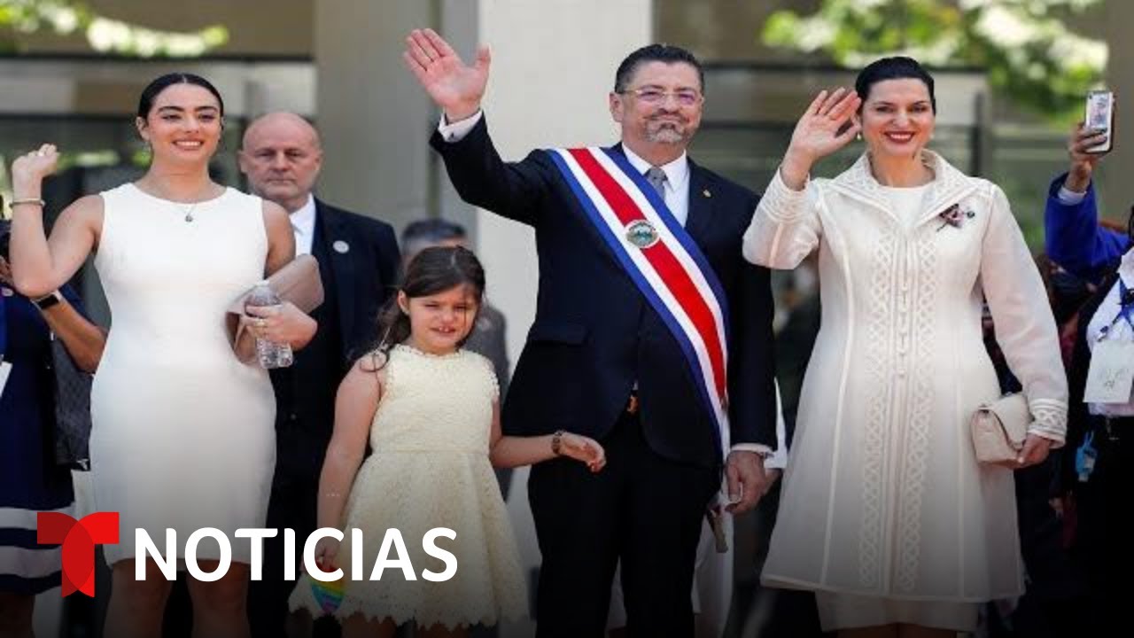 Costa Rica juramenta a su nuevo presidente Rodrigo Chaves