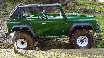 Axial SCX 10 Dingo Unboxing and assembly.