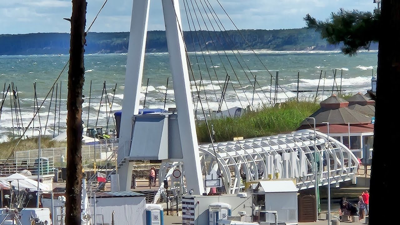 Ustka - poranny spacer po deptaku